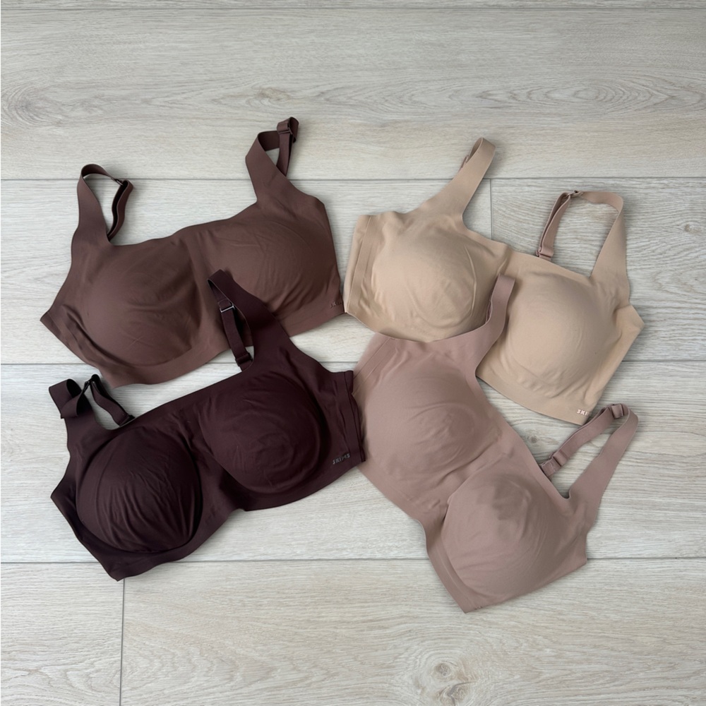 SKIMS Naked Scoop Bralette
